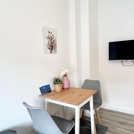 Helle, Gemuetliche Ferienwohnung In เบรเมอร์ฮาเฟิน ภายนอก รูปภาพ