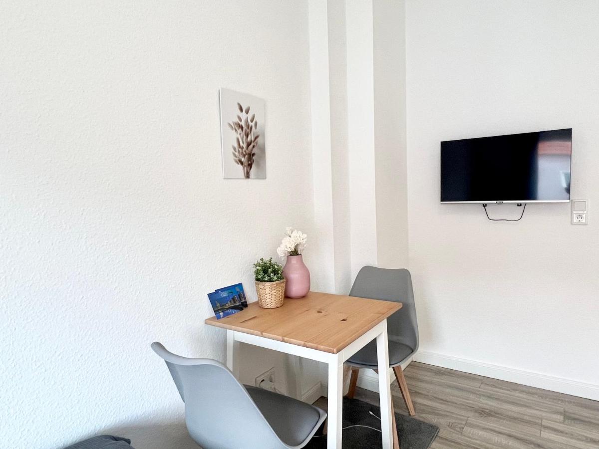 Helle, Gemuetliche Ferienwohnung In เบรเมอร์ฮาเฟิน ภายนอก รูปภาพ